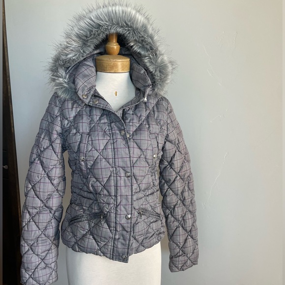 Guess Jackets & Blazers - NEW Guess DOWN coat jacket Wm S